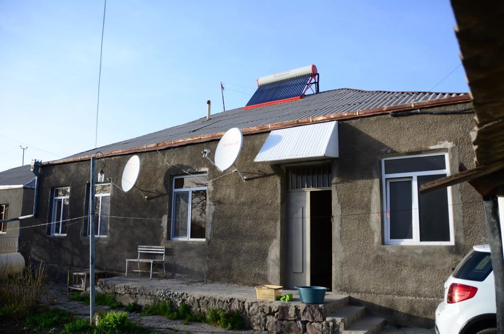 Vardenis Barseghyan'S Guest House מראה חיצוני תמונה
